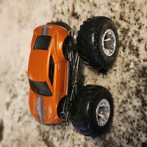 Hotwheels Monster Truck 1:64 scale Chevy car - Picture 3 of 8